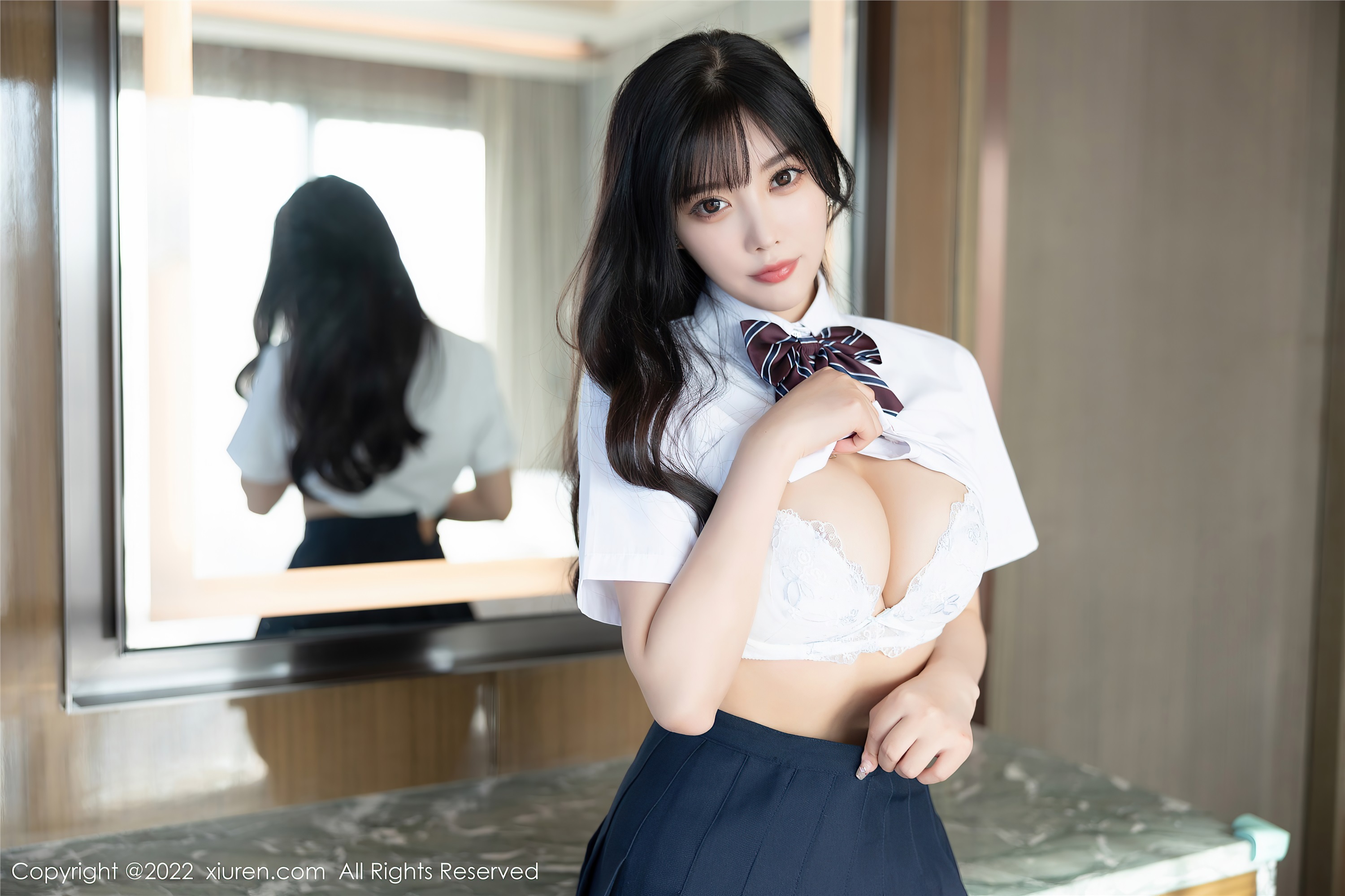 XiuRen Show people 2022.07.26 No.5338 Yang Chenchen Yome uniform buttocks